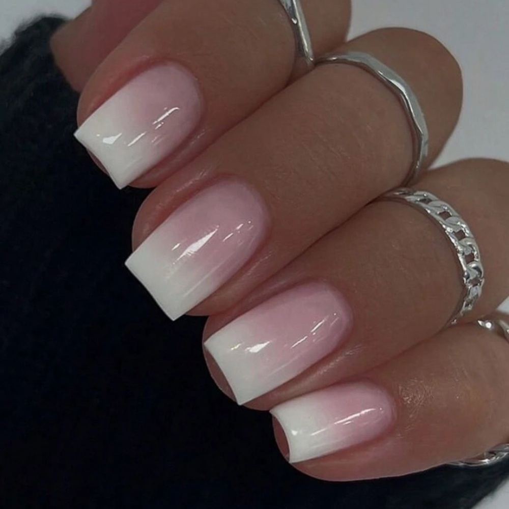 Elegant Ombre Press-On Nails